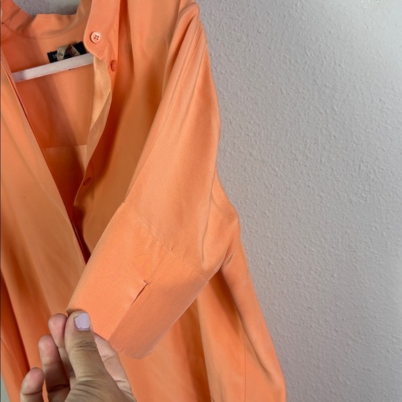 Lafayette Coral Orange Short Sleeve Button Down shirt size Medium - Picture 5 of 9